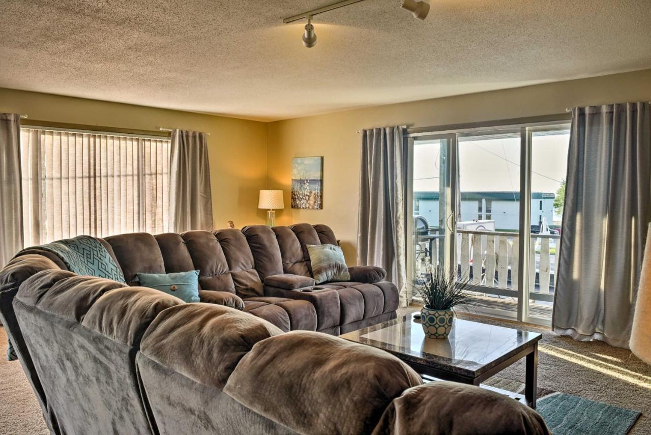 East Tawas Apartment Near Lake Huron And Downtown! Esterno foto